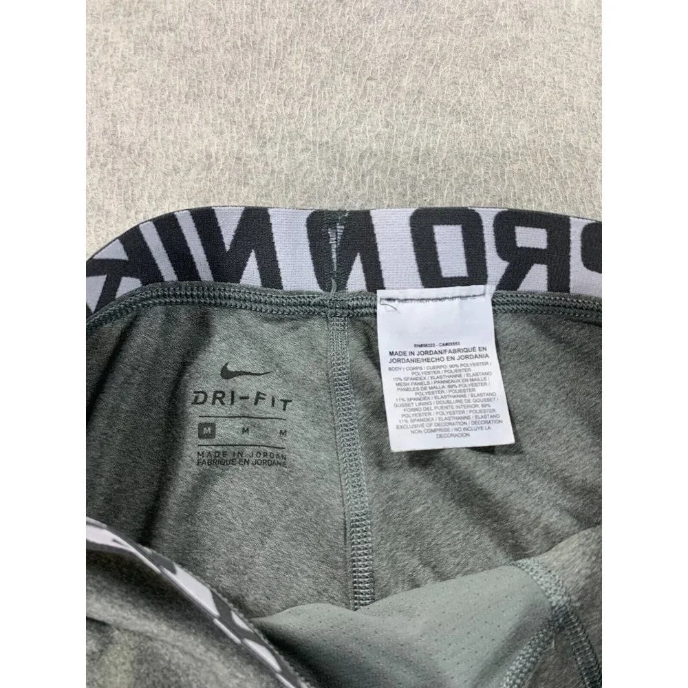 Nike Dri Fit Full Length Compression Tights Pants‎ (Girl's Medium) Silver
